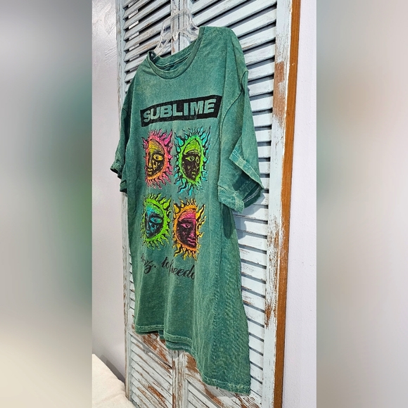 SUBLIME OFFICIAL LICENSED VINTAGE STYLE TEE L Green Distressed Dyed Rock NWOT - Picture 2 of 5